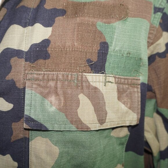 Vintage Philadelphia Eagles Camo Jacket - Picture 3 of 8